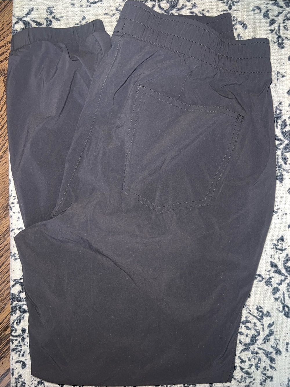 Womemns Black Elastic-Waist Jogging Pants